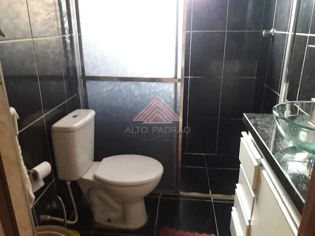 Sobrado com 125m² 1 quarto e 1 banheiro, à venda, no bairro Jardim Primavera em Mauá