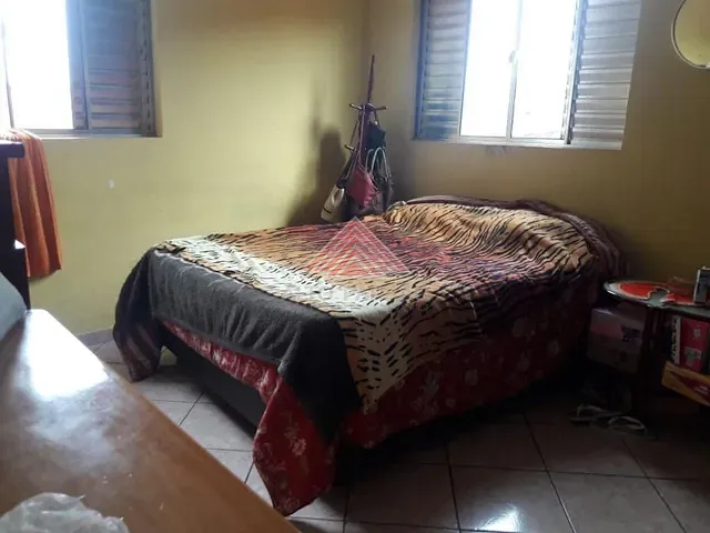 Sobrado com 125m² 1 quarto e 1 banheiro, à venda, no bairro Jardim Primavera em Mauá