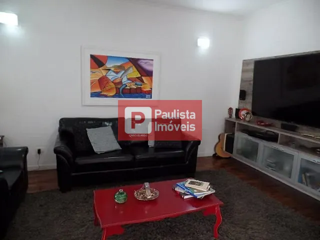 Sobrado com 320m² 5 quartos e 5 banheiros, à venda ou para alugar, no bairro Parque Jabaquara em São Paulo