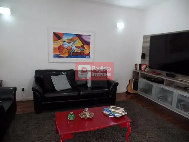 Sobrado com 320m² 5 quartos e 5 banheiros, à venda ou para alugar, no bairro Parque Jabaquara em São Paulo