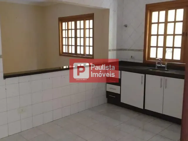 Sobrado com 150m² 3 quartos e 4 banheiros, à venda, no bairro Jardim Cristal em São Paulo