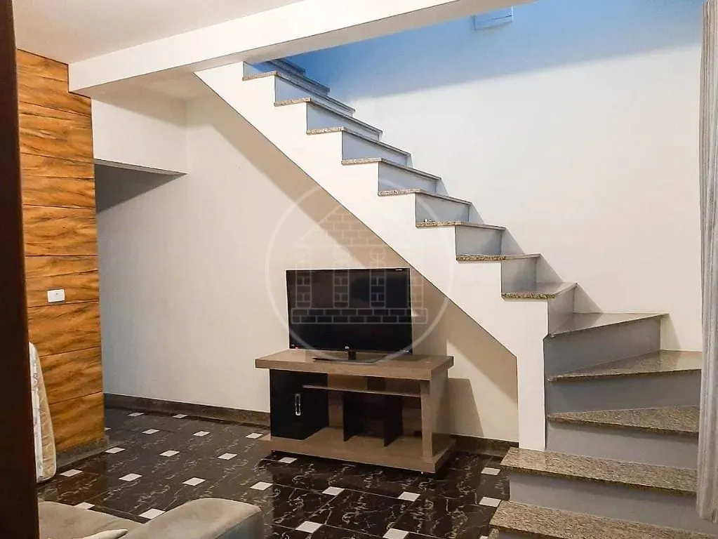 Sobrado, 3 quartos, 220 m² - Foto 2