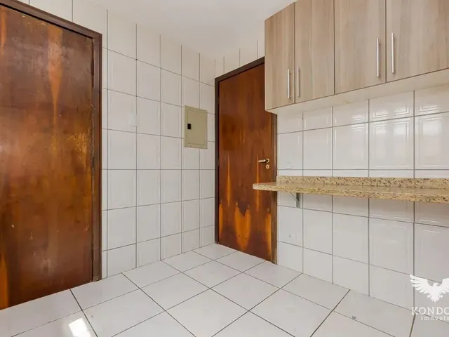 Sobrado 3 quartos e 3 banheiros, à venda, no bairro Santa Felicidade em Curitiba