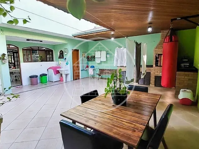 Sobrado com 172m² 3 quartos e 3 banheiros, à venda, no bairro Conjunto Residencial Salvador Tolezani em São Paulo