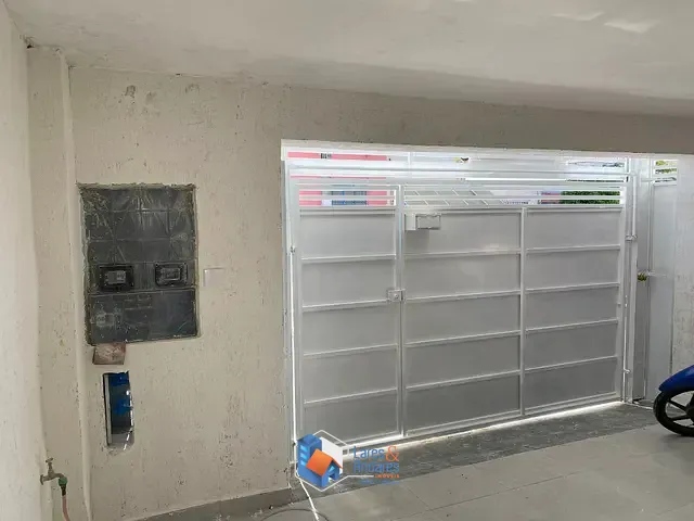 Sobrado com 174m² 3 quartos e 3 banheiros, à venda, no bairro Cidade Patriarca em São Paulo