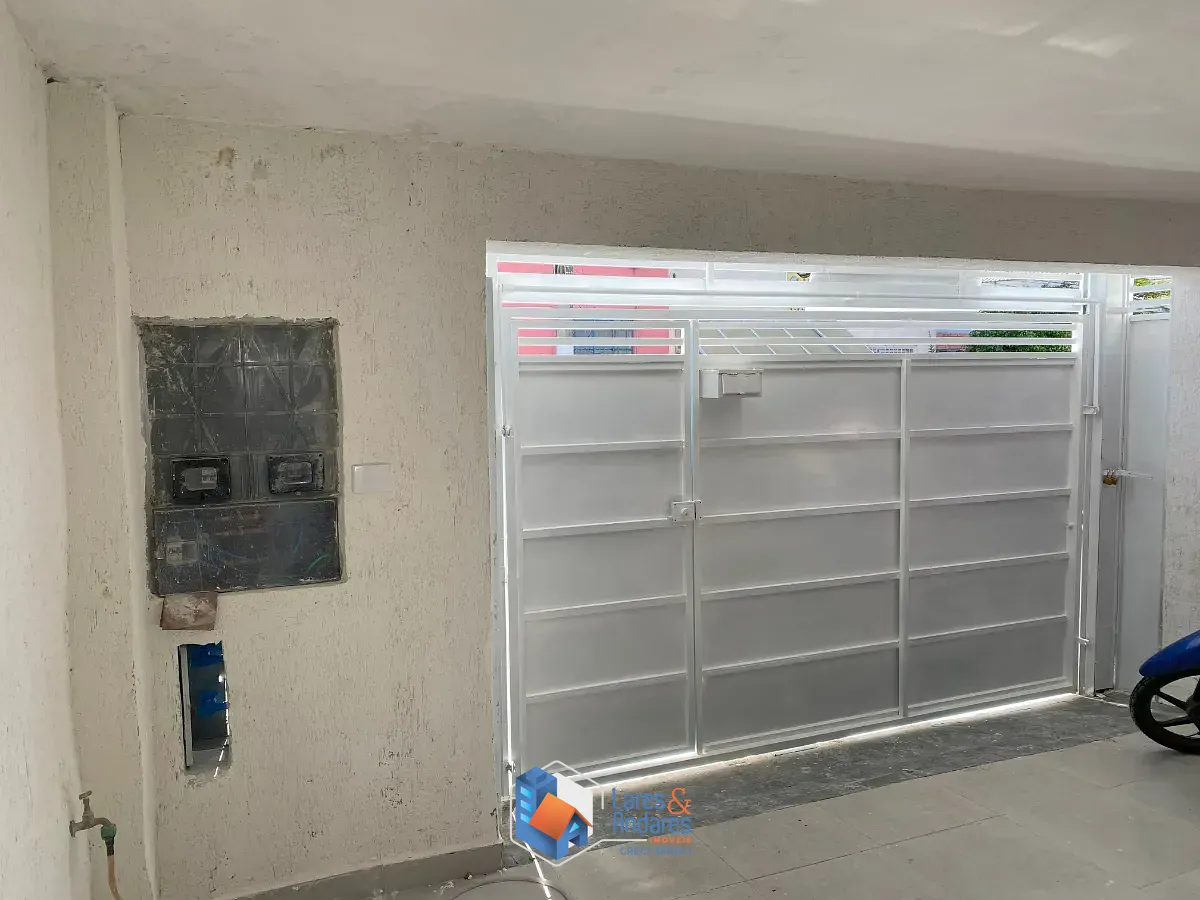Sobrado, 3 quartos, 174 m² - Foto 2