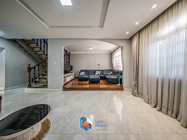 Sobrado com 210m² 4 quartos e 3 banheiros, à venda, no bairro Vila Almeida em São Paulo