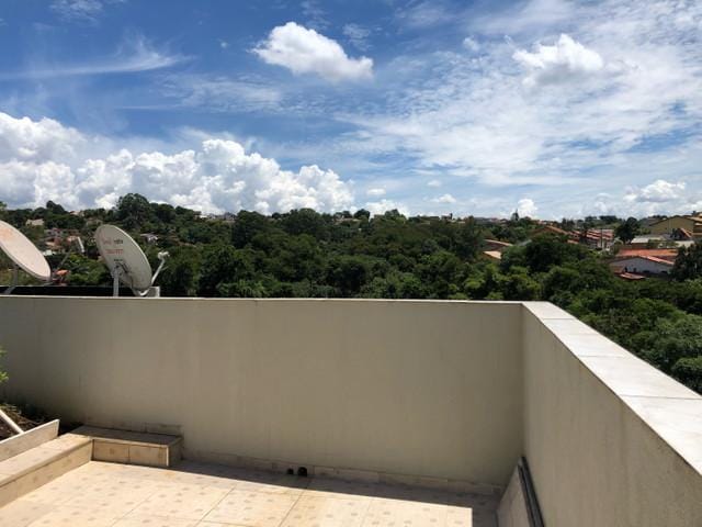 Sobrado com 125m² 3 quartos e 3 banheiros, à venda, no bairro Jardim Recanto Suave em Cotia