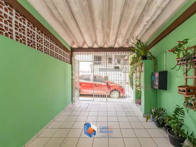 Sobrado com 82m² 2 quartos e 2 banheiros, à venda, no bairro Jardim Maria Luiza em Taboão Da Serra