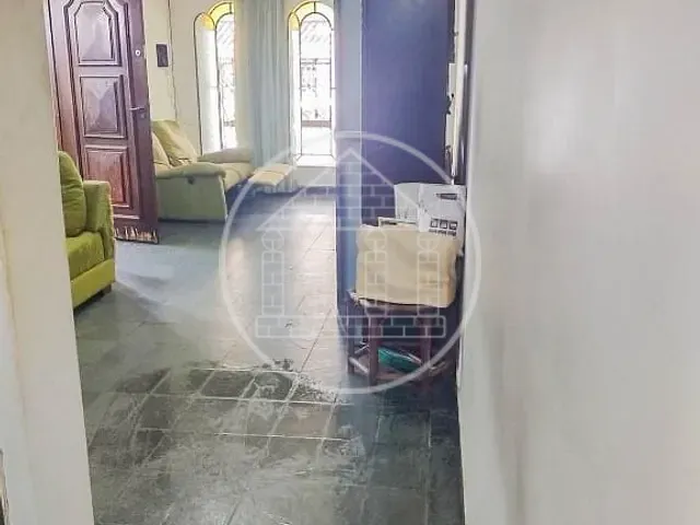 Sobrado com 160m² 3 quartos e 1 banheiro, à venda, no bairro Jardim Regis em São Paulo