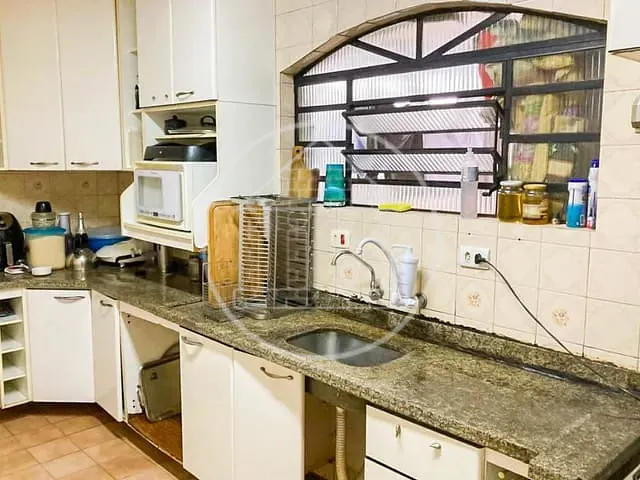 Sobrado com 160m² 3 quartos e 1 banheiro, à venda, no bairro Jardim Regis em São Paulo