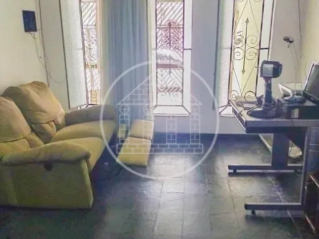 Sobrado com 160m² 3 quartos e 1 banheiro, à venda, no bairro Jardim Regis em São Paulo