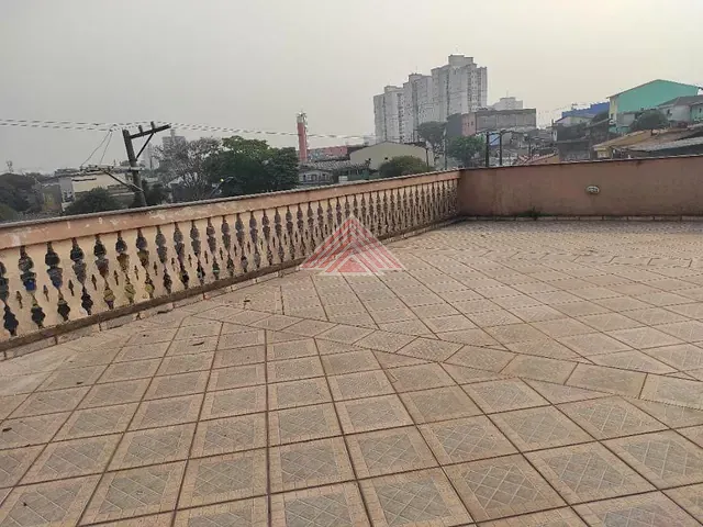Sobrado com 253m² 4 quartos e 2 banheiros, à venda, no bairro Jardim Anchieta em Mauá
