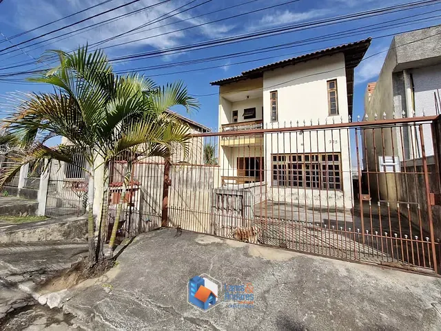 Sobrado com 309m² 3 quartos e 4 banheiros, à venda, no bairro Jardim Vila Galvão em Guarulhos