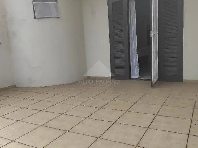 Sobrado com 125m² 3 quartos e 3 banheiros, à venda, no bairro Vila Mercedes em Mauá