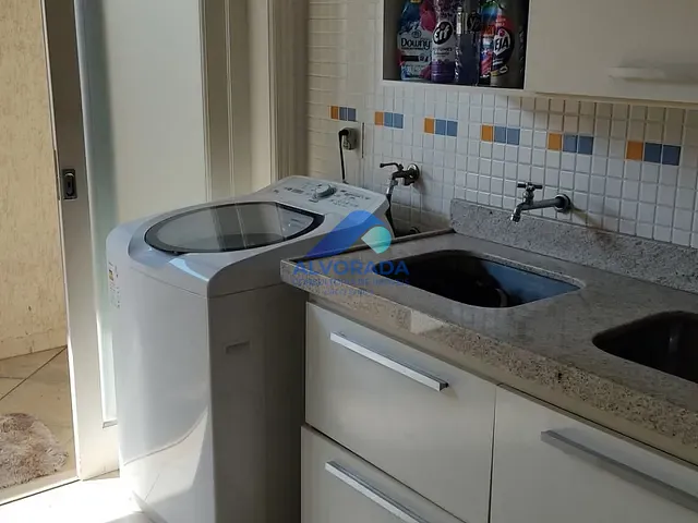 Sobrado com 802m² 5 quartos e 6 banheiros, à venda, no bairro Jardim Aquarius em São José dos Campos