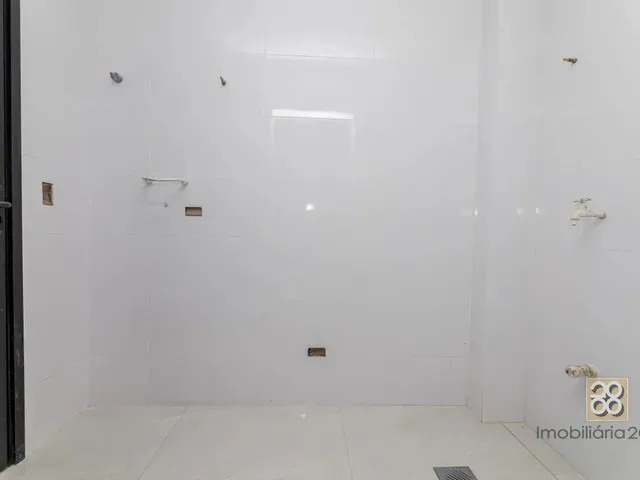 Sobrado 3 quartos e 4 banheiros, à venda, no bairro Santa Felicidade em Curitiba