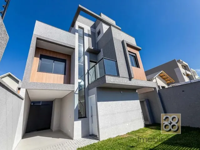 Sobrado 3 quartos e 1 banheiro, à venda, no bairro Santa Felicidade em Curitiba