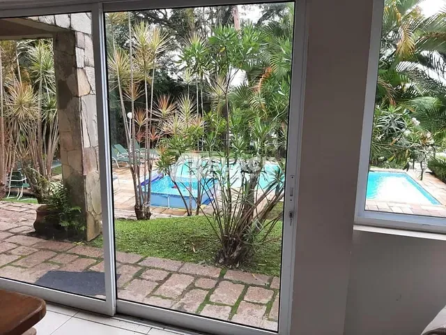 Sobrado com 3400m² 4 quartos e 7 banheiros, à venda ou para alugar, no bairro Alto da Vila Nova em Itu