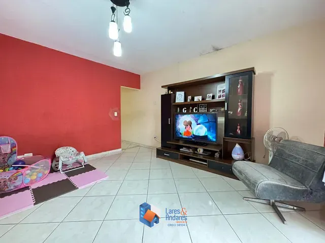Sobrado com 125m² 4 quartos e 2 banheiros, à venda, no bairro Parque Santa Madalena em São Paulo