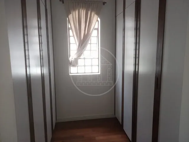 Sobrado com 258m² 4 quartos e 3 banheiros, à venda, no bairro Jardim Prudência em São Paulo