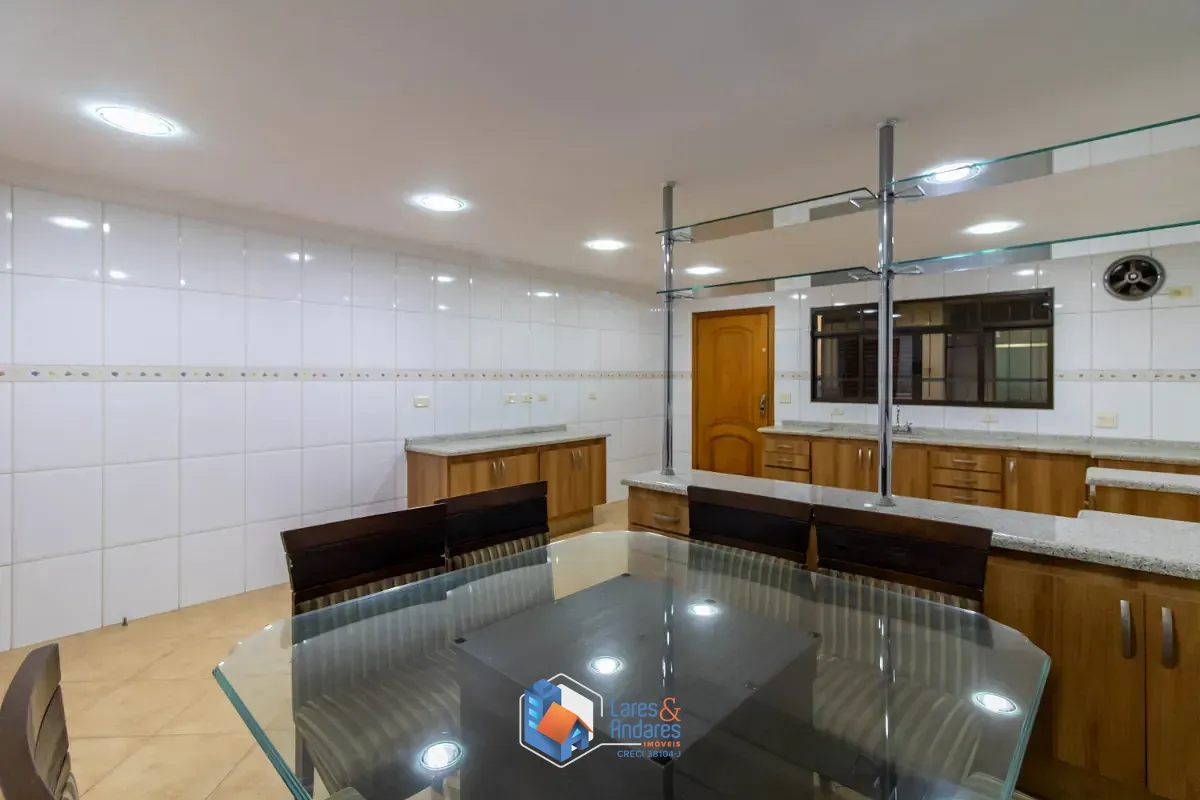 Sobrado, 3 quartos, 237 m² - Foto 9