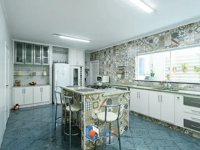 Sobrado com 250m² 3 quartos e 5 banheiros, à venda, no bairro Adalgisa em Osasco