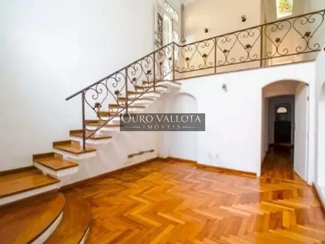 Sobrado com 280m², à venda, no bairro Bela Vista em São Paulo