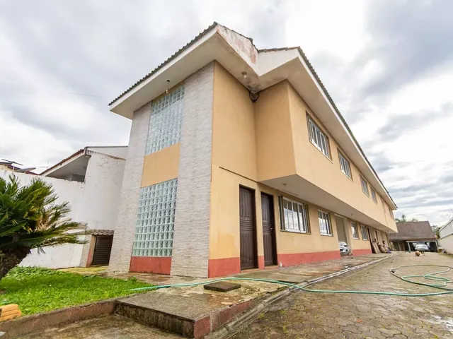 Sobrado 2 quartos e 1 banheiro, à venda, no bairro Vila Fuck em Piraquara