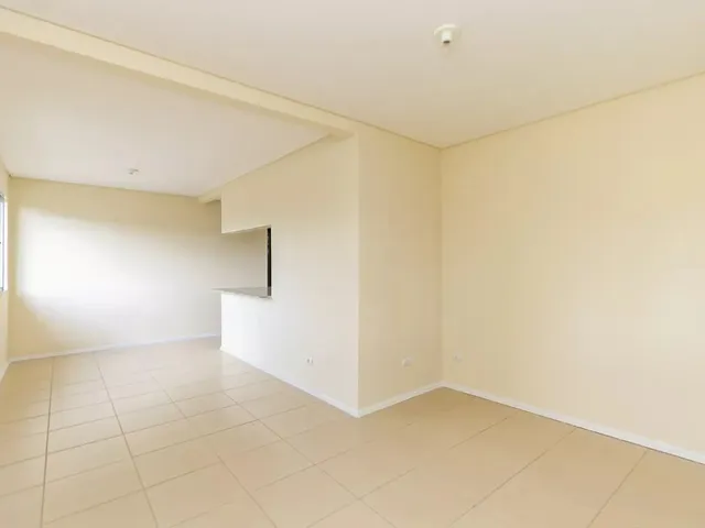 Sobrado 2 quartos e 1 banheiro, à venda, no bairro Vila Fuck em Piraquara
