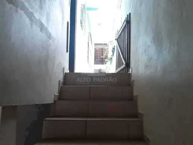 Sobrado com 125m² 3 quartos e 1 banheiro, à venda, no bairro Jardim Santista em Mauá