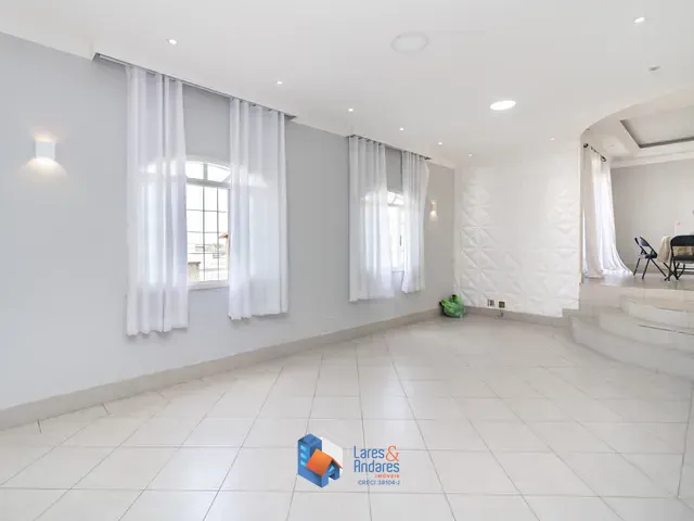Sobrado com 380m² 4 quartos e 6 banheiros, à venda, no bairro Adalgisa em Osasco