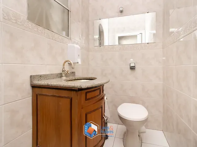 Sobrado com 380m² 4 quartos e 6 banheiros, à venda, no bairro Adalgisa em Osasco