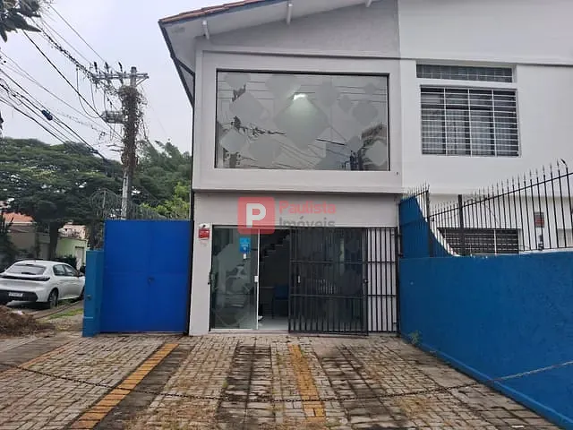 Sobrado com 140m², para alugar, no bairro Parque Colonial em São Paulo