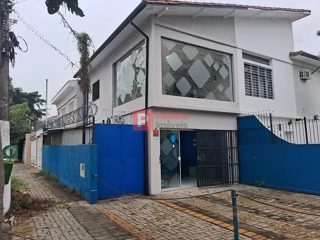 Sobrado com 140m², para alugar, no bairro Parque Colonial em São Paulo