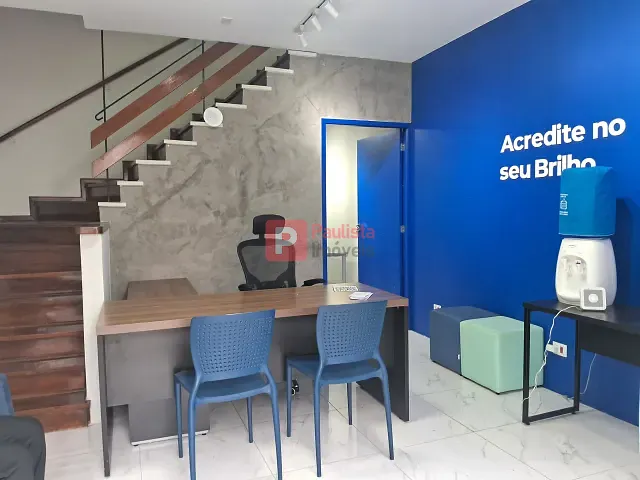 Sobrado com 140m², para alugar, no bairro Parque Colonial em São Paulo