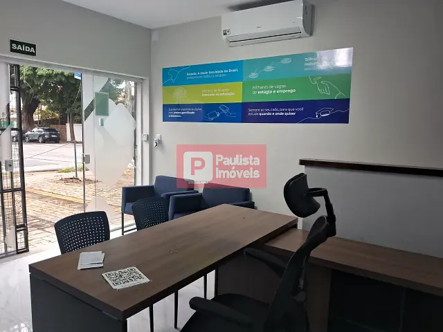 Sobrado com 140m², para alugar, no bairro Parque Colonial em São Paulo