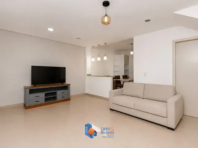 Sobrado com 98m² 3 quartos e 3 banheiros, à venda, no bairro Santa Regina em Camboriú