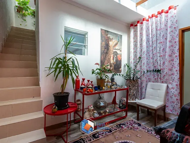 Sobrado com 122m² 2 quartos e 3 banheiros, à venda, no bairro Jardim Mimas em Embu Das Artes