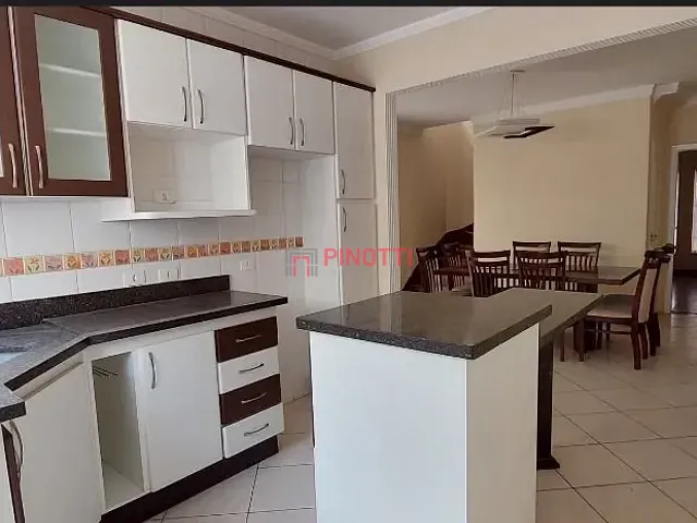Sobrado 3 quartos e 1 banheiro, à venda, no bairro Nova Petrópolis em São Bernardo do Campo