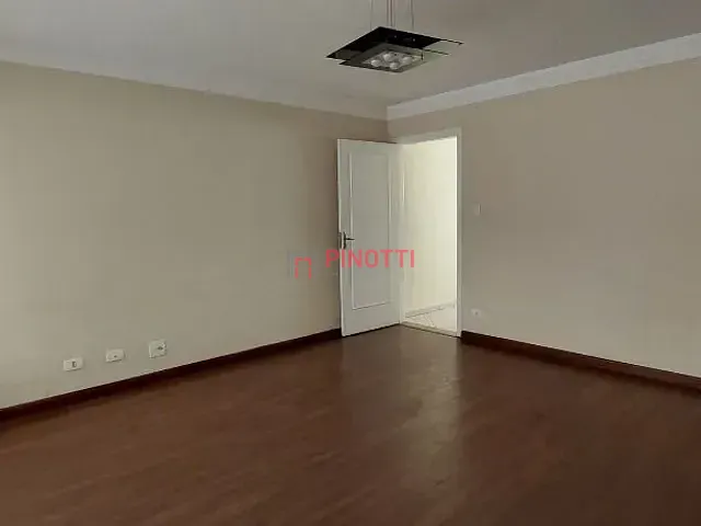 Sobrado 3 quartos e 1 banheiro, à venda, no bairro Nova Petrópolis em São Bernardo do Campo