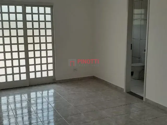 Sobrado 3 quartos e 2 banheiros, à venda, no bairro Parque Selecta(Montanhão) em São Bernardo do Campo