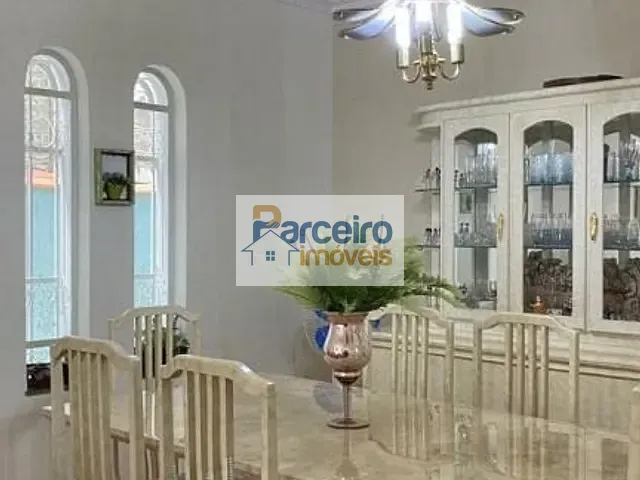 Sobrado com 274m² 3 quartos e 4 banheiros, à venda ou para alugar, no bairro Vila Aricanduva em São Paulo