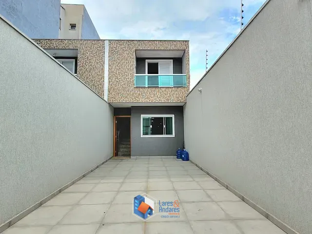 Sobrado com 120m² 4 quartos e 4 banheiros, à venda, no bairro Vila Camilópolis em Santo André