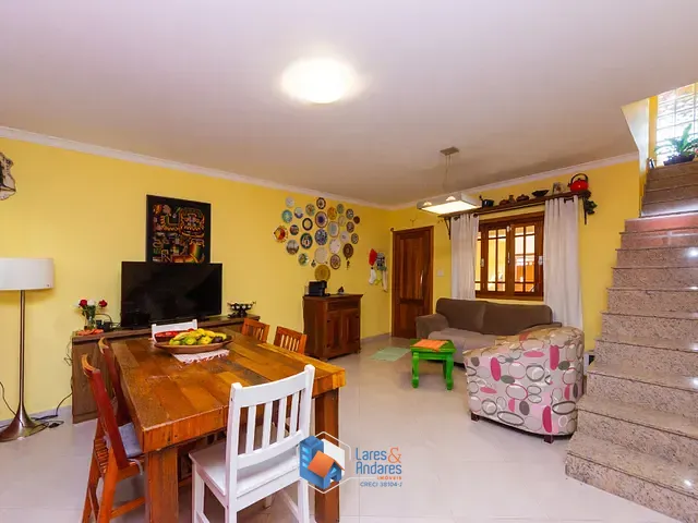 Sobrado com 128m² 4 quartos e 3 banheiros, à venda, no bairro Nova Petrópolis em São Bernardo Do Campo