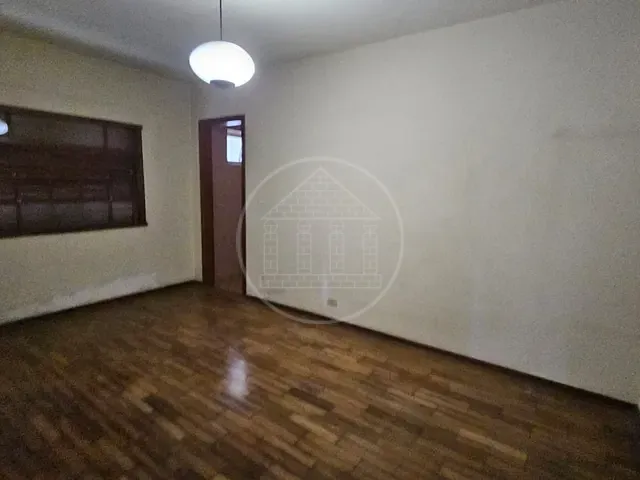Sobrado com 338m² 4 quartos e 5 banheiros, à venda, no bairro Jardim Prudência em São Paulo