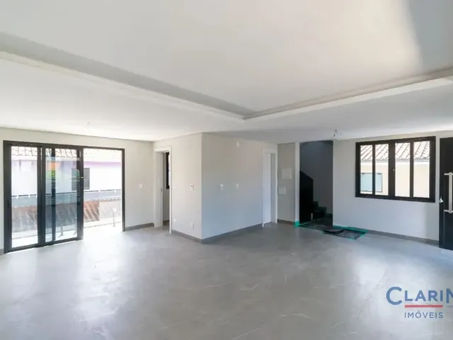 Sobrado 3 quartos e 1 banheiro, à venda, no bairro CENTRO em Campo Largo