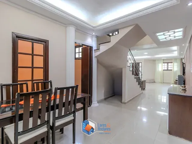 Sobrado com 125m² 4 quartos e 4 banheiros, à venda, no bairro Jardim Itapoan em Santo André