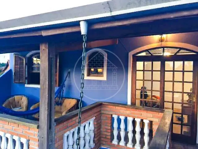 Sobrado com 250m² 3 quartos e 5 banheiros, à venda, no bairro Jardim do Engenho em Cotia