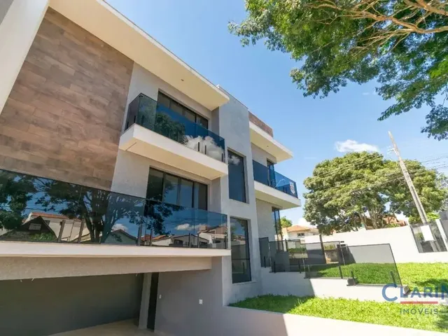 Sobrado 3 quartos e 1 banheiro, à venda, no bairro CENTRO em Campo Largo